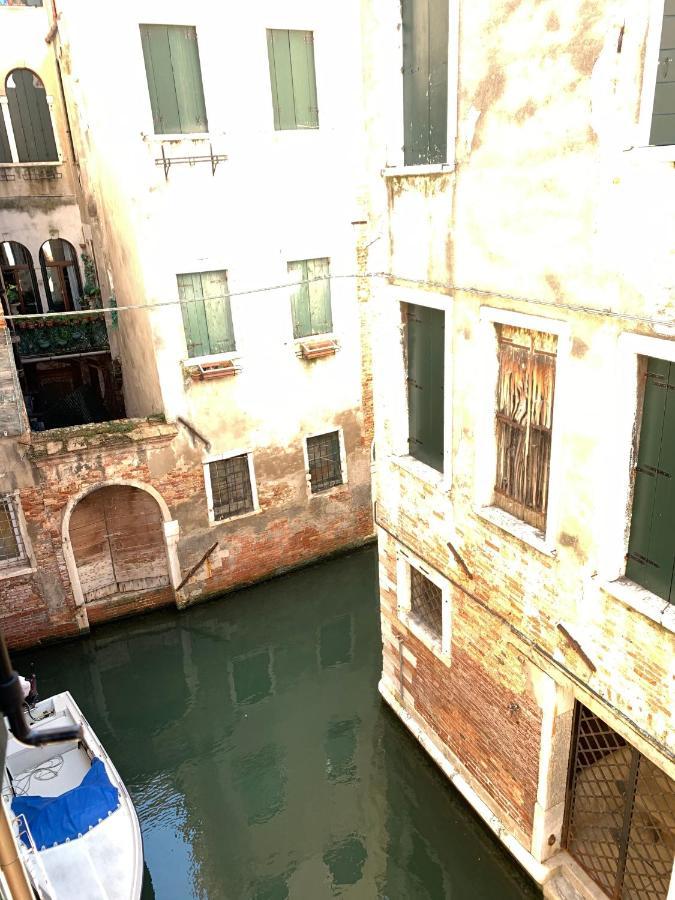 Rio Del Piombo Suites Venesia Bagian luar foto